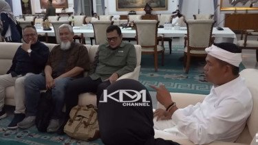 Dedi Mulyadi Panggil Perwakilan AQUA: Ungkap&nbsp;Alasan Perusahaan Ngebor&nbsp;Sumber Air Jauh ke Dalam Tanah