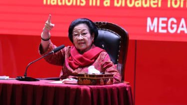 Megawati Minta Anak Muda Jangan Tergila-gila pada AI: Feeling Kita dari Allah!