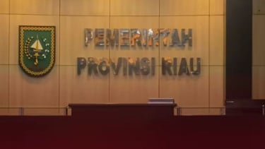 KPK Geledah Kantor Gubernur Riau dan Mobil Dinas, Apa Temuannya?