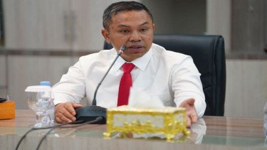 Ada Dollar hingga Poundsterling, KPK Sita Duit Rp1,6 Miliar dari OTT Gubernur Riau Abdul Wahid