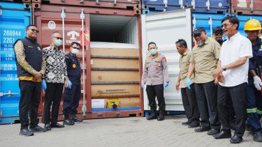 Bongkar 87 Kontainer Pelanggaran Ekspor CPO, Kapolri: Perintah Presiden, Kurangi Kerugian Negara!