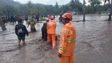 BNPB: 1.211 KK Terisolir Akibat Banjir Lahar Dingin Semeru, Akses Dua Desa Terputus