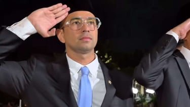Raffi Ahmad Hadiri Ziarah Nasional Hari Pahlawan di TMP Kalibata, Ajak Generasi Muda Lanjutkan Perjuangan
