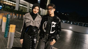 MikkyZia Nekat Aransemen Ulang Lagu Legendaris dengan Gaya Hip-Dut!