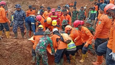 Operasi Pencarian Korban Tanah Longsor di Cilacap Dihentikan, Keluarga 2 Orang yang Masih Hilang Sudah Ikhlas