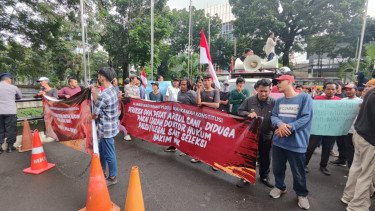 Geruduk MK, Aliansi Masyarakat Desak Arsul Sani Mundur Imbas Polemik Ijazah Palsu