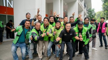 Mitra Pengemudi Ojek Online (ojol)