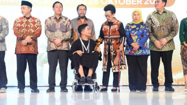 Ibu Aktivis Disabilitas Bayu Satria Dapat Penghargaan dari Kementerian PPPA, Sultan DPD: Penguatan Gerakan Inklusi