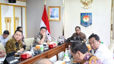 Mendagri Minta Pemda Data Jembatan Rusak Menuju Sekolah, Tindak Lanjuti Arahan Presiden