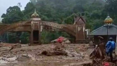 Air Mineral dan Susu Siap Minum, Hal Krusial yang Dibutuhkan Anak-anak Korban Banjir Sumatera