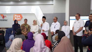 Pos Indonesia Targetkan Penyaluran BLT Kesa Rampung Akhir Bulan Ini, Mendos Ingatkan Pentingnya Akurasi