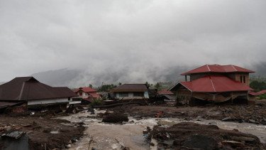 Mukjizat! Semua Keluarganya Meninggal, Bayi 3 Bulan Selamat dari Banjir Bandang di Agam Setelah Tersangkut di Pohon