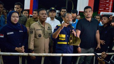 Bahlil Minta Pertamina Operasikan SPBU 24 Jam di Wilayah Terdampak Banjir Sumatera