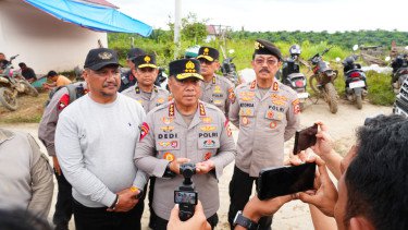 Wakapolri Tinjau Langsung Lokasi Banjir di Aceh Tamiang, Pastikan Kebutuhan Warga dan Jajaran Terpenuhi