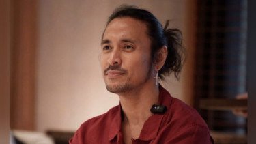 Gak Nyangka, Garang di Panggung Ello Ternyata Rajin Skincare-an: Rockstar Juga Butuh!