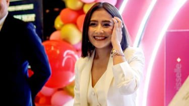 Prilly Latuconsina Jadi Wajah Baru Perawatan Kulit Premium di Starry Night Talks 2025