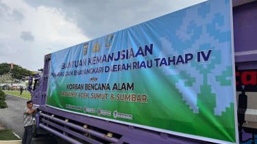 Polda Riau Kirim 3.459 Cangkul hingga Sekop ke Lokasi Bencana di Aceh dan Sumbar