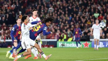 Top 7+ Fakta Menarik Brace Jules Kounde Bawa Barcelona Bekuk Eintracht Frankfurt
