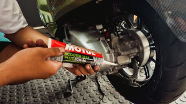 Pelumas CVT motor matik