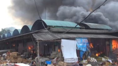 Pemprov DKI Bakal Kirim Bantuan ke Pedagang Pasar Induk Kramat Jati