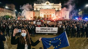 Aksi Demonstrasi Gen Z Bulgaria Berhasil Gulingkan Pemerintahan