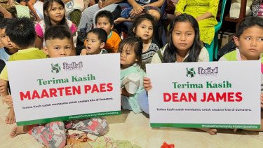 Rakyat Bantu Rakyat, Aksi Senyap Maarten Paes dan Dean James Kirim Bantuan ke Sumatera