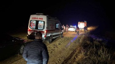 Tim penyelamat Turki mendatangi lokasi jatuhnya pesawat panglima militer Libya