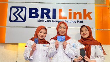 BRILink Agen Jadi Jalan Ibu Rumah Tangga Ini Bangun Usaha dan Ciptakan Lapangan Kerja di Desa