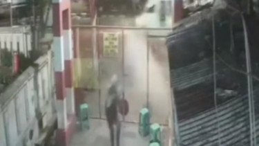 Petugas Keamanan di Pulogadung Jaktim Disiram Air Keras oleh Sejumlah Orang