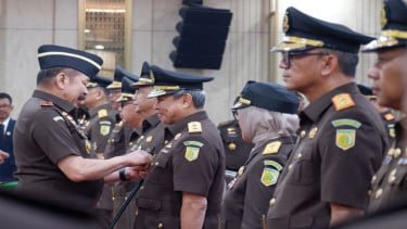 Jaksa Agung ST Burhanuddin melantik dan memimpin pengambilan sumpah jabatan