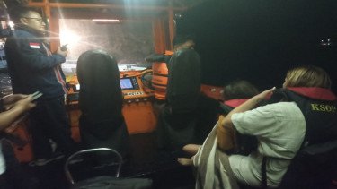 Kapal Wisata Tenggelam di Labuan Bajo Usai Diterjang Gelombang Tinggi, 4 WNA Hilang