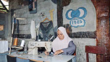 ESG PNM Tumbuh Bersama Ibu-ibu Pelaku Usaha Lokal