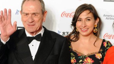Putri Tommy Lee Jones Ditemukan Meninggal di Kamar Hotel, Begini Kronologinya