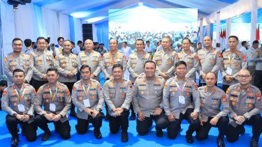 Prabowo Beri Penghargaan Sejumlah Anggota Polri Terkait Dukungan Ketahanan Pangan Nasional, Ini Daftarnya