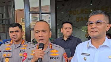 Dua Polisi Gugur Ditabrak Truk TNI di Jalur Evakuasi Longsor Bandung Barat Dapat Kenaikan Pangkat