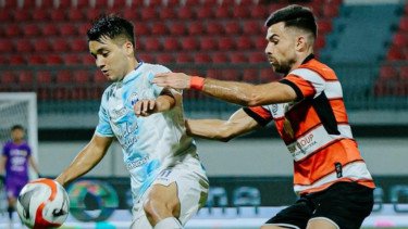 Madura United Kalah Telak 0-3 dari PSIM Yogyakarta, Hujan Kartu Merah Warnai Laga Panas di Pamekasan