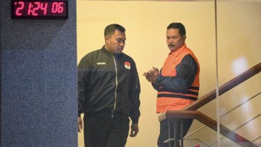 KPK Geledah Rumah Walkot Madiun Nonaktif, Sita Dokumen hingga Uang Tunai