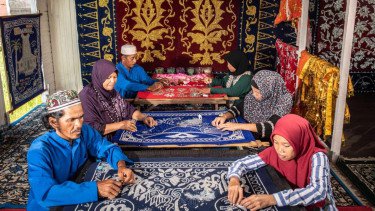 Perkuat Ekonomi Kerakyatan Berbasis Komunitas, BRI Berdayakan Lebih dari 42 Ribu Klaster Usaha