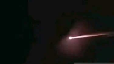 Heboh Kilatan Cahaya dan Dentuman Diduga Meteor Jatuh di Selatan Cianjur