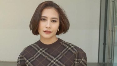 Danur Menutup Satu Dekade di Momen Lebaran, Prilly Latuconsina Tulis Surat Haru untuk Peter cs