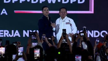 Ketua Umum PSI Kaesang Pangarep dan Rusdi Masse