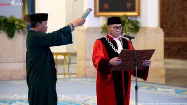 Baca Sumpah di Depan Prabowo, Adies Kadir Resmi Jadi Hakim MK!
