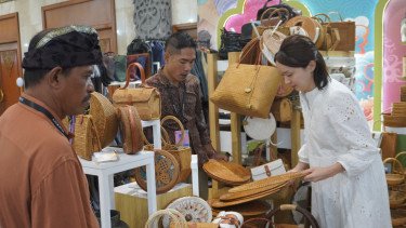 Laris Manis di Inacraft 2026, Produk UMKM Binaan Pertamina Dicari Buyer Asing hingga Transaksi Tembus Miliaran
