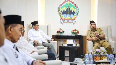 Wakil Gubernur Jateng Gus Yasin menerima laporan dari BP4 Jawa Tengah terkait tingginya angka perceraian.