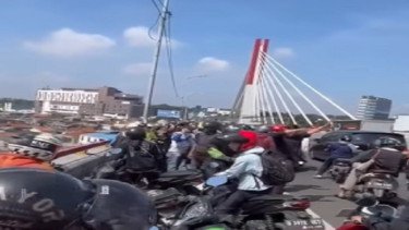 Pelajar Tewas Usai Melompat dari Flyover Pasupati Bandung, Diduga Bunuh Diri