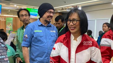 Chief Executive Officer Grab Indonesia, Neneng Goenadi dan Andy F. Noya