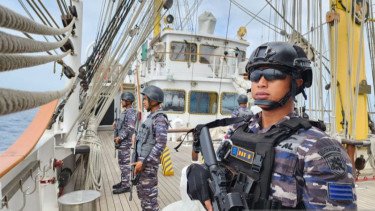 TNI Bakal Dapat Kapal Induk Secara Hibah dari Italia