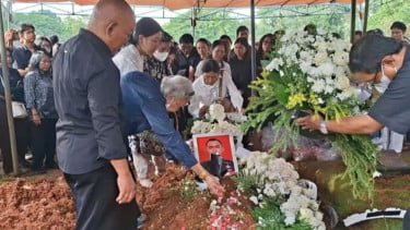 Kopilot Smart Air Tewas Ditembak KKB, Keluarga: Pengamanan Bandara Jadi Tanggung Jawab Negara