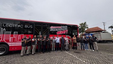 Uji Coba Bus Listrik 12 Meter di Semarang, VKTR dan Laksana Jawab Keluhan &ldquo;Cumi-Cumi Darat&rdquo;