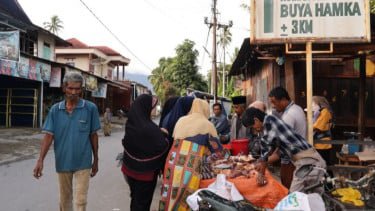 Jelang Ramadhan, Pedagang Daging Sapi Musiman Raup Omzet hingga Rp 30 Juta Jualan di Daerah Bencana